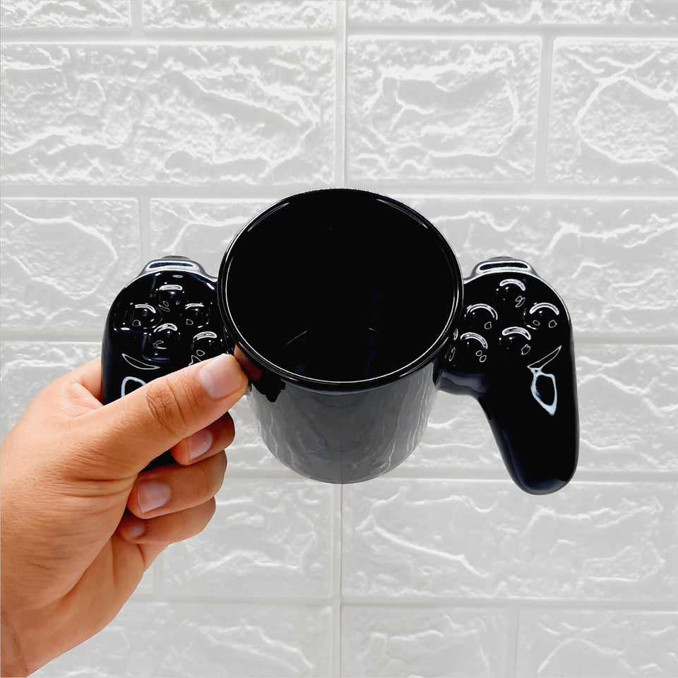 TAZA GAMER NEGRA