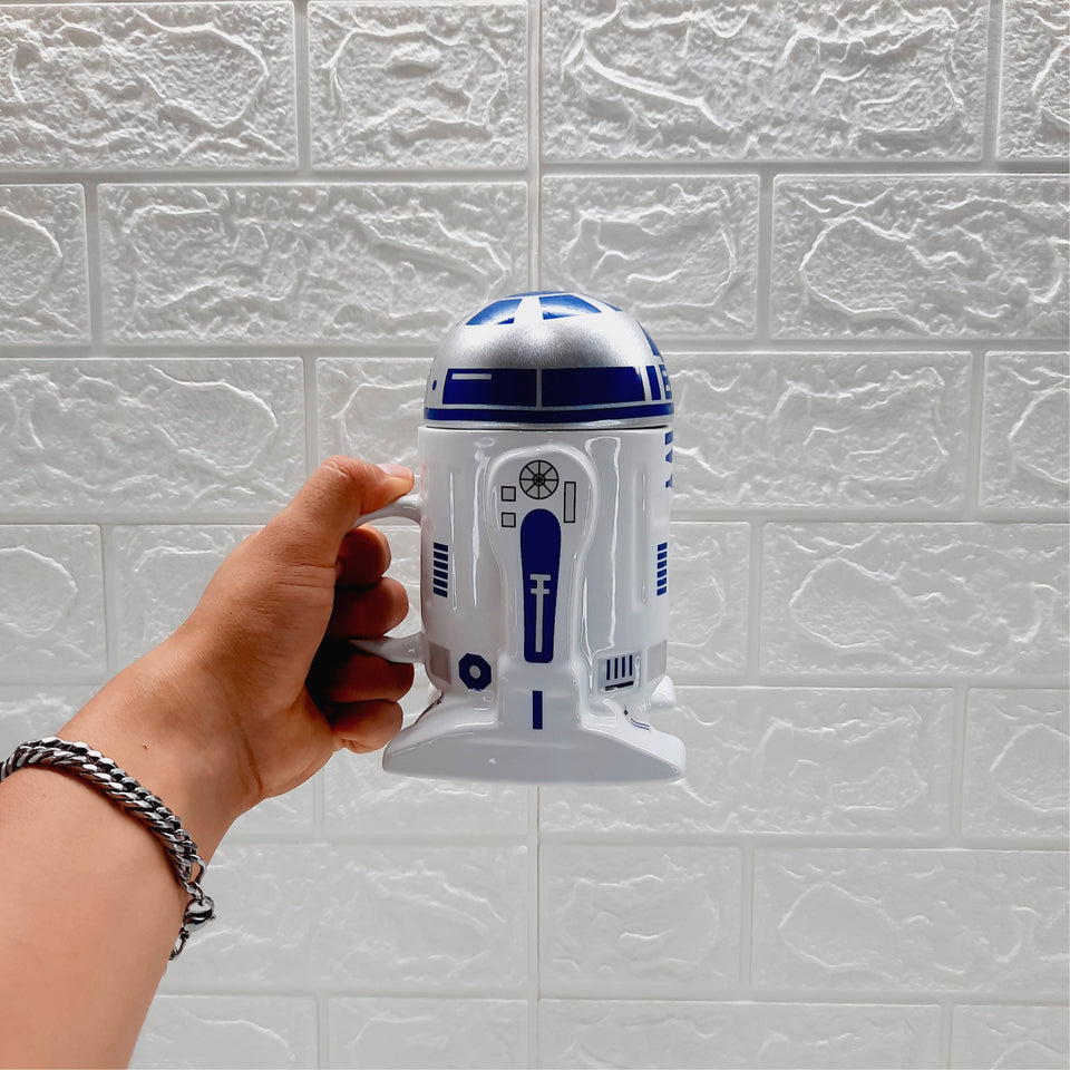 R2 D2